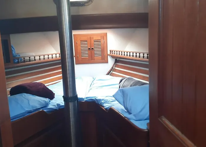 Hotel Punta De San Felipe. Velero Clasico *