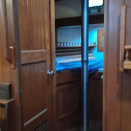 Punta De San Felipe. Velero Clasico *