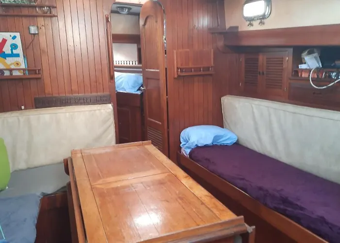 Hotel Punta De San Felipe. Velero Clasico *